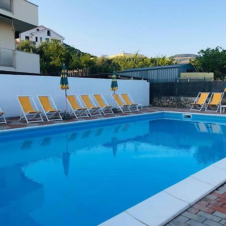 Pietra Ligure - Essential With Swimming Pool Apartamento Exterior foto