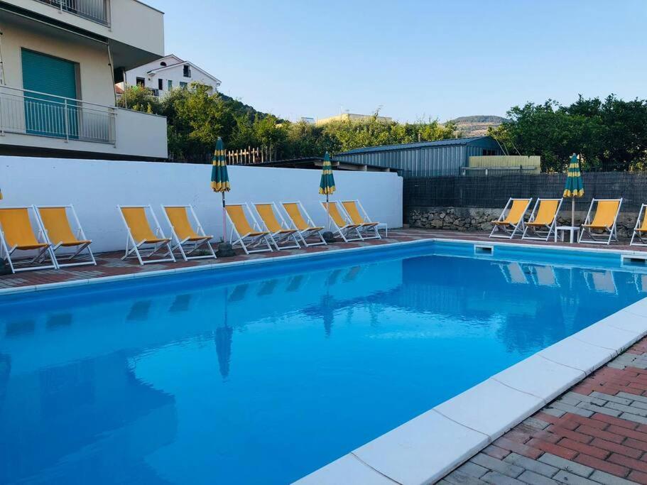 Pietra Ligure - Essential With Swimming Pool Apartamento Exterior foto